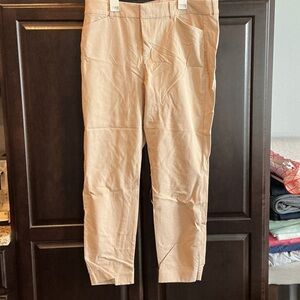 Old Navy pixie pants in Khaki